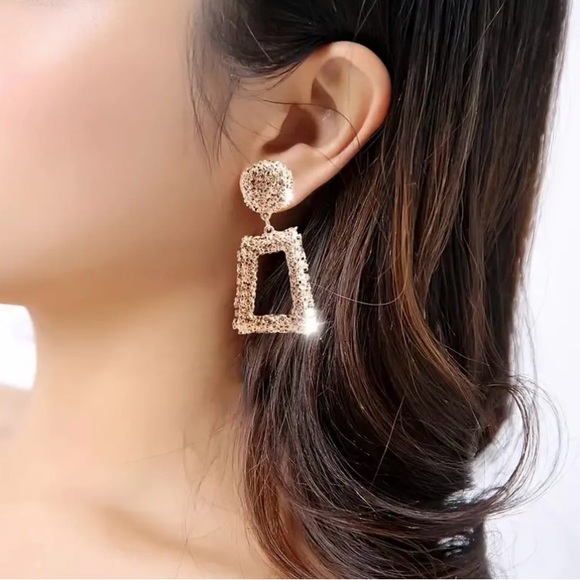 Frosted Geometric GoldtoneDrop Earrings - Picture 3 of 5